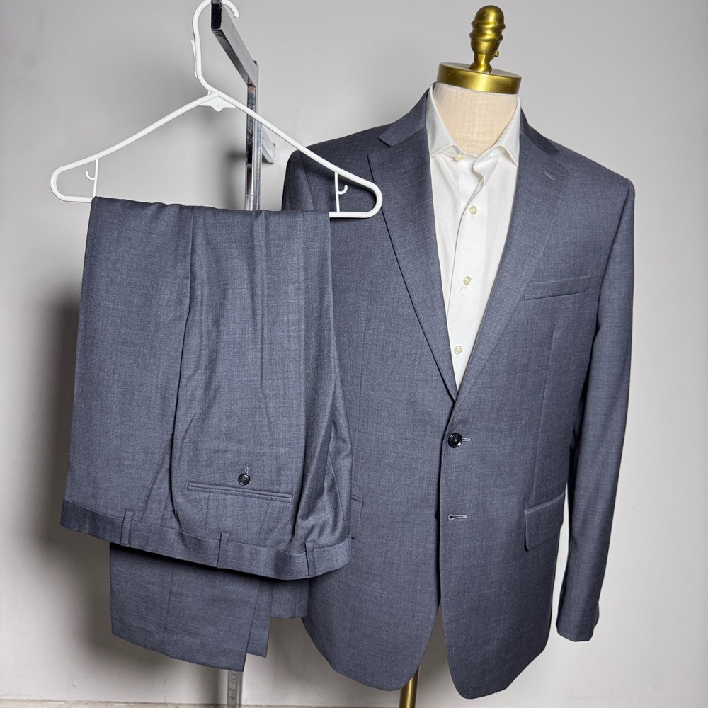 Jos A Bank 1905 Suit Mens 44R 38W Gray Solid Slim Fit Wool 2 Button Double Vent